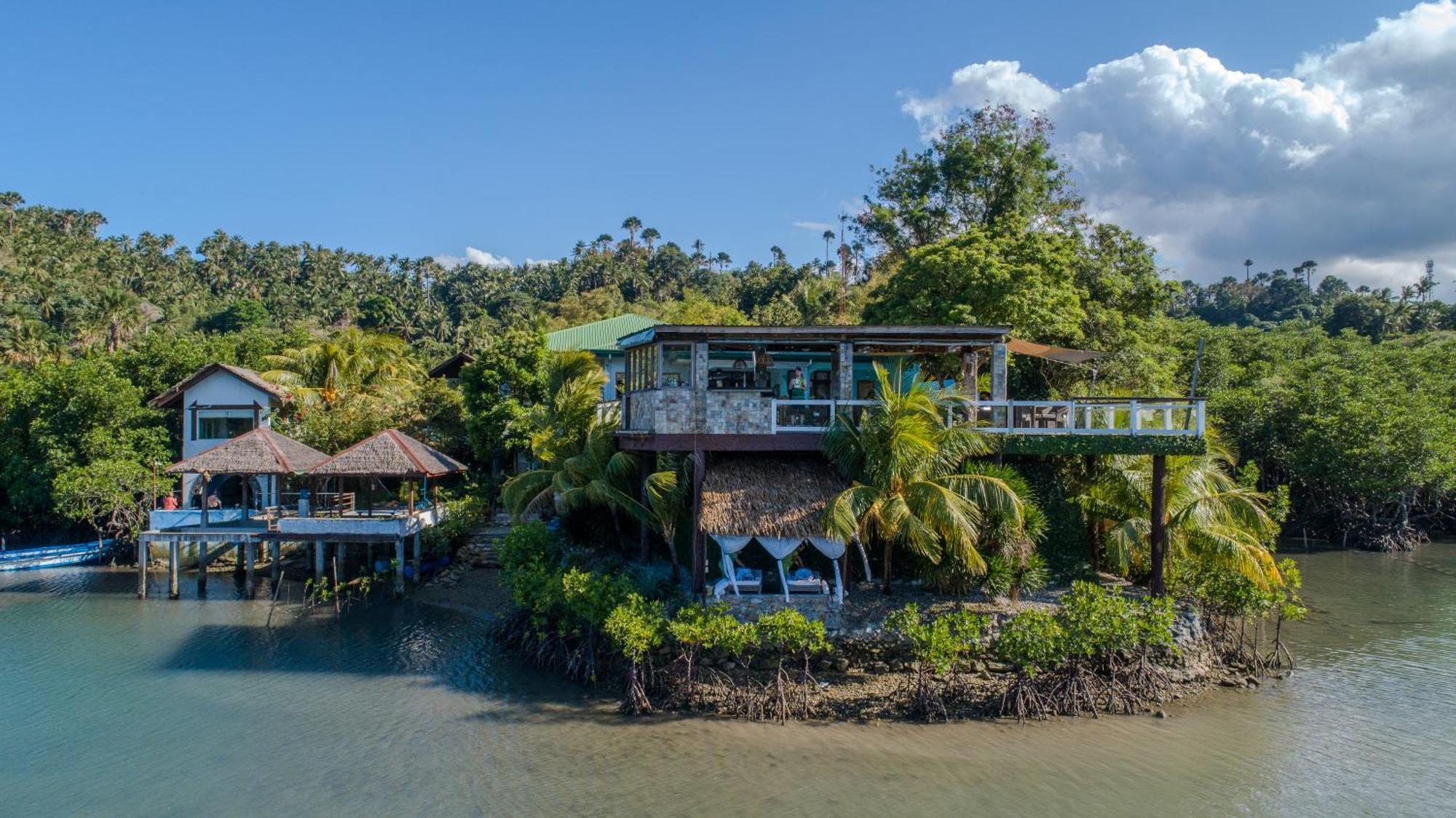 Edgewater Dive & Spa Resort Пуерто Галера Екстериор снимка