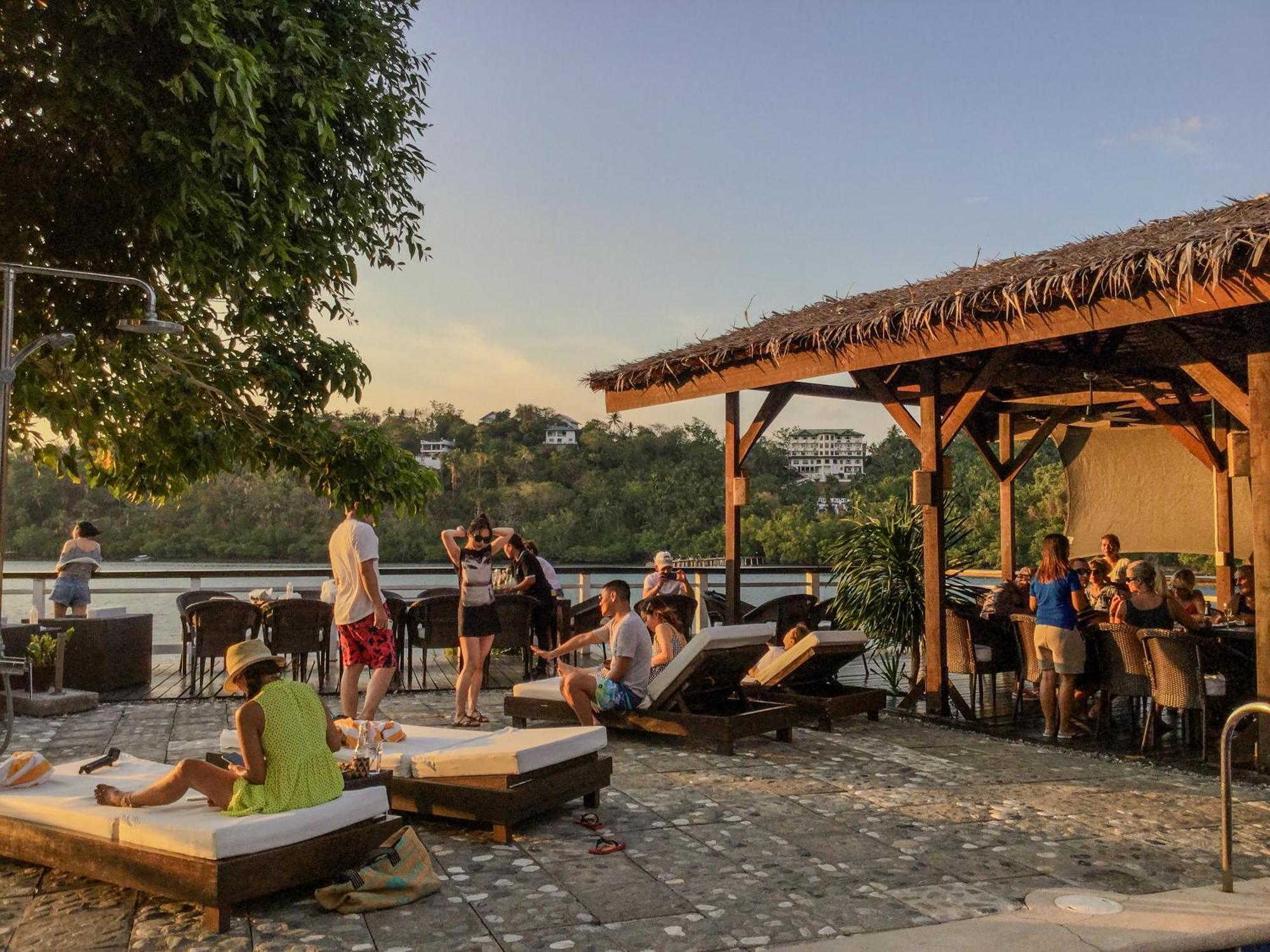 Edgewater Dive & Spa Resort Пуерто Галера Екстериор снимка